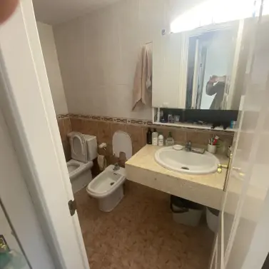 Venta de apartamento en planta media en Nueva Andalucía