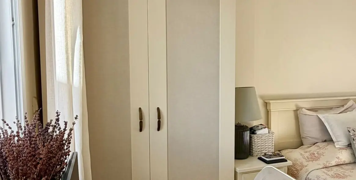 Sale of middle floor apartment in Río Real 11