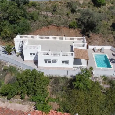 Sale of detached villa in Arenas