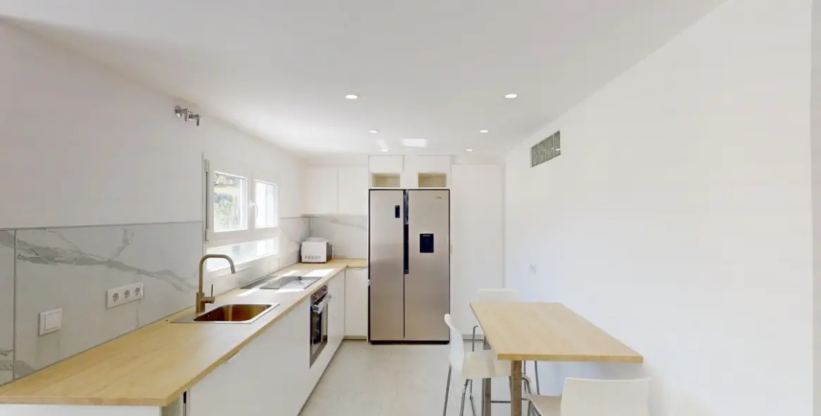 Sale of detached villa in Arenas 12