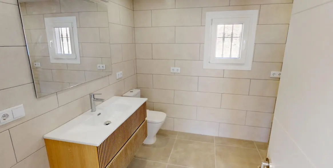 Sale of detached villa in Arenas 15