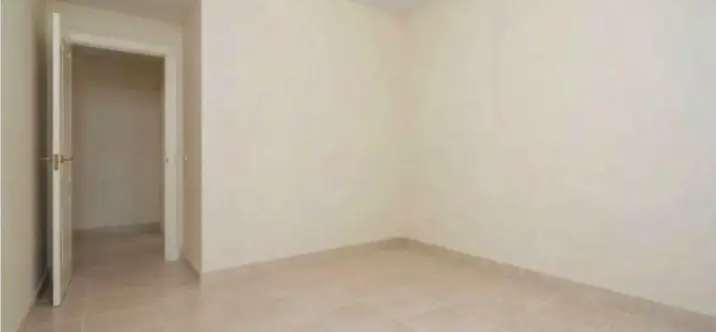 Venta de apartamento en planta media en Atalaya 4