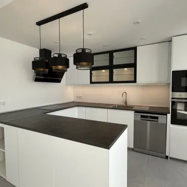 Long-term rent of penthouse duplex in Elviria