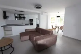 Image 3 thumb