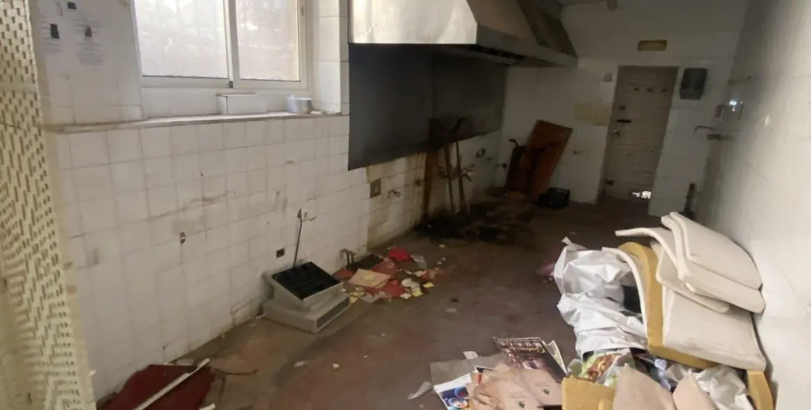 Sale of restaurant in Mijas 30