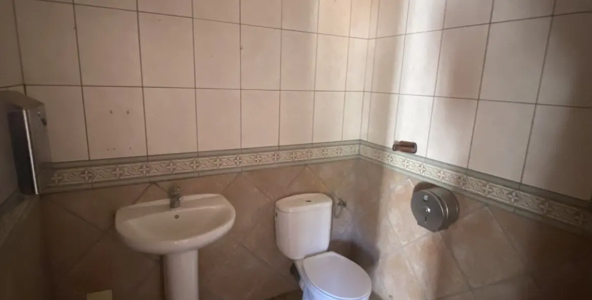 Sale of restaurant in Mijas 37