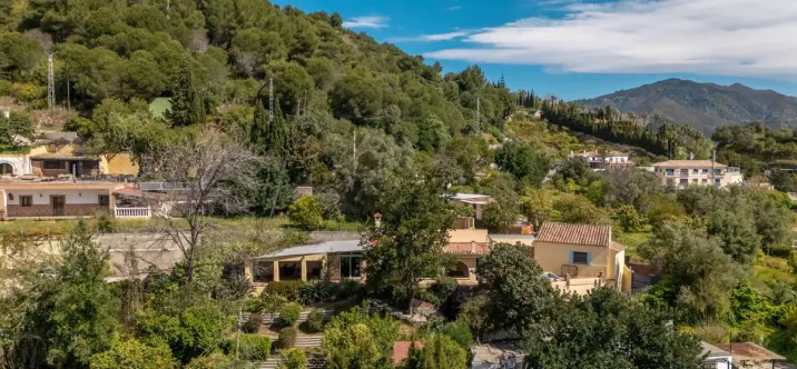 Sale of finca - cortijo in Ojén 0