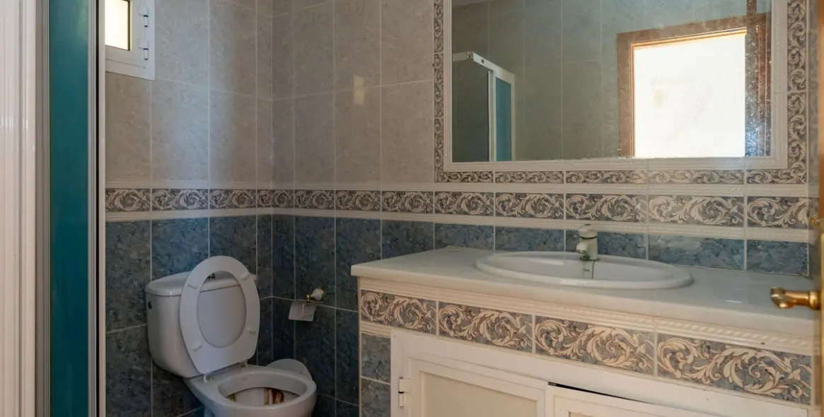 Sale of finca - cortijo in Ojén 17