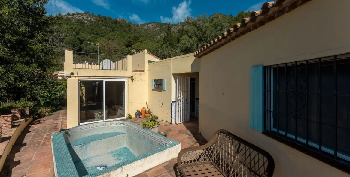 Sale of finca - cortijo in Ojén 23