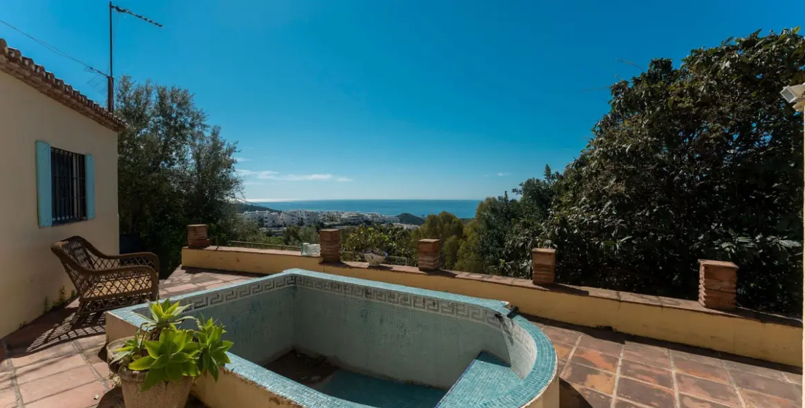 Sale of finca - cortijo in Ojén 24