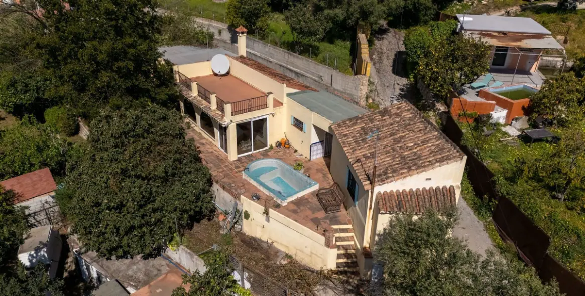 Sale of finca - cortijo in Ojén 44