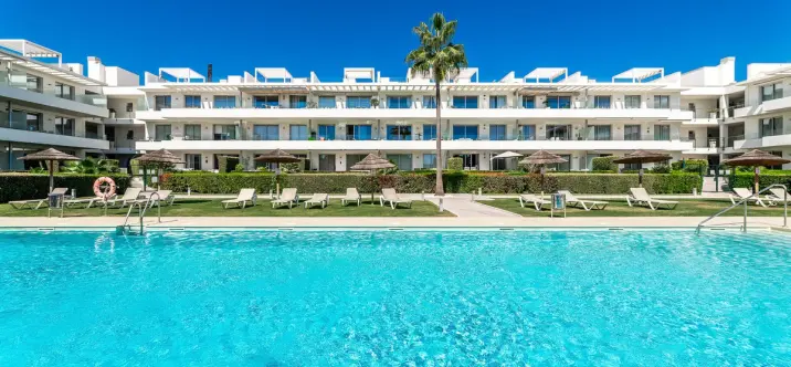 Sale of ground floor apartment in Bel Air 0