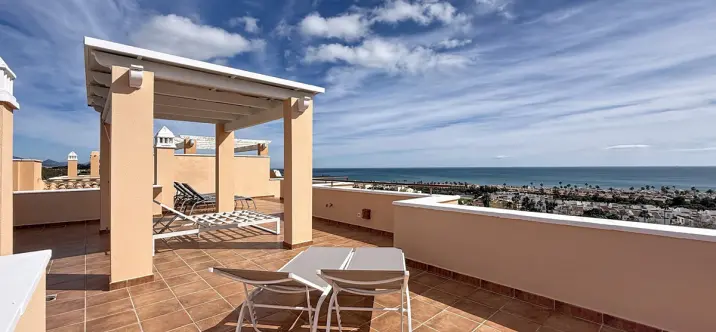 Продажа пентхауса в Doña Julia 1