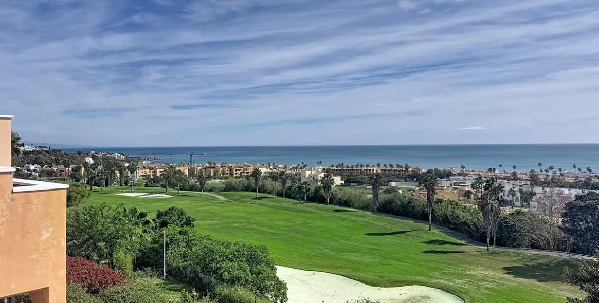 Продажа пентхауса в Doña Julia 4