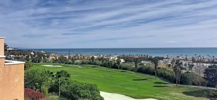 Продажа пентхауса в Doña Julia 3