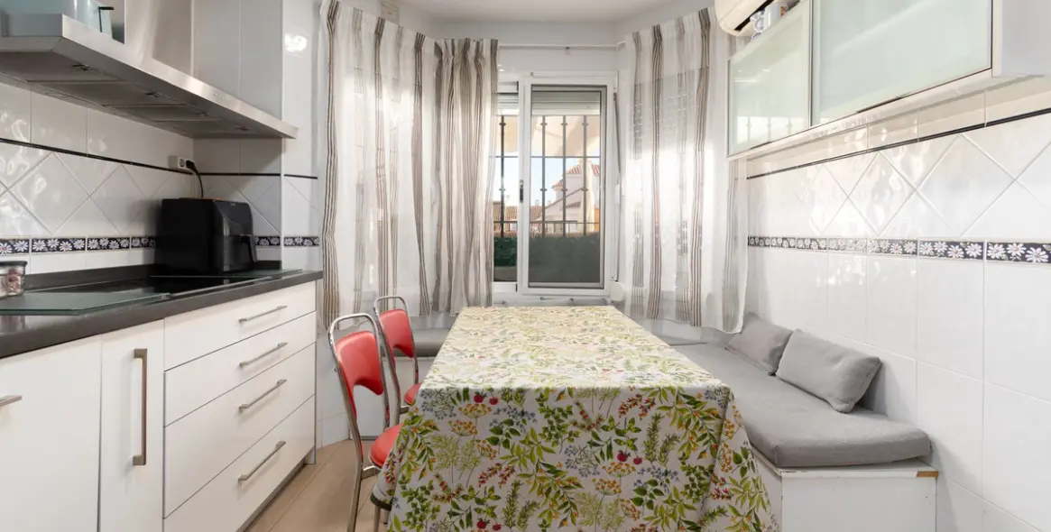 Продажа таунхауса в Sierrezuela 16