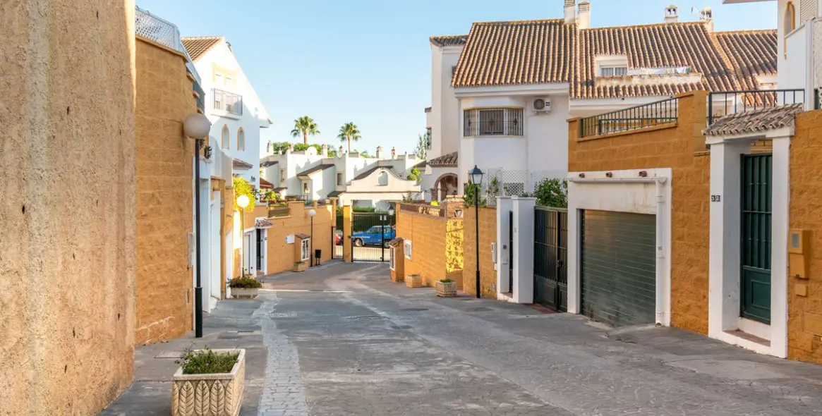 Продажа таунхауса в Sierrezuela 35