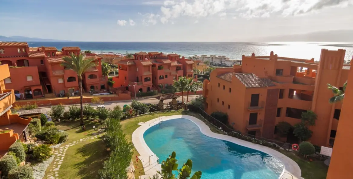 Venta de ático en Estepona 3