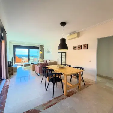 Продажа пентхауса в Estepona