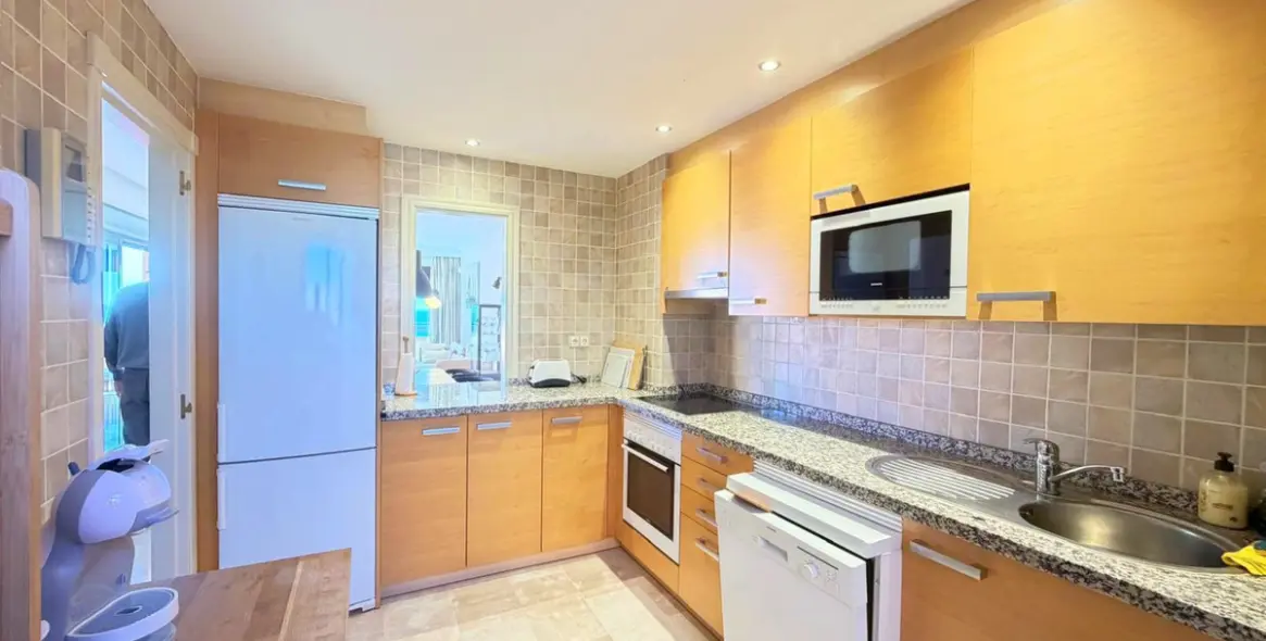 Venta de ático en Estepona 5