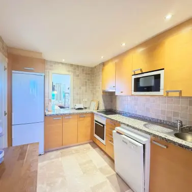 Продажа пентхауса в Estepona