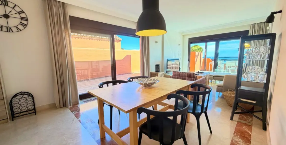 Venta de ático en Estepona 14