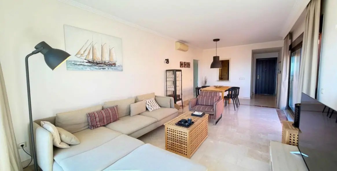 Venta de ático en Estepona 15