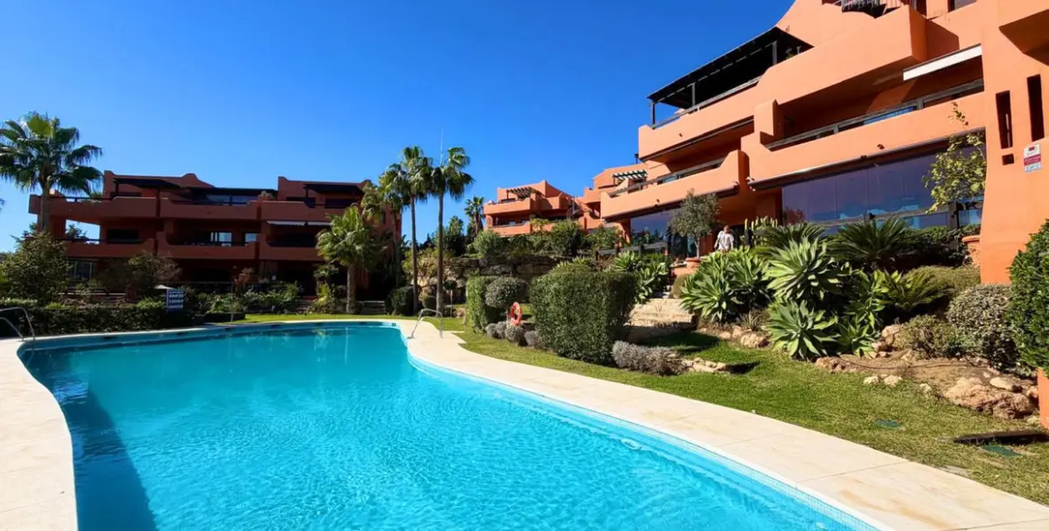 Venta de ático en Estepona 30