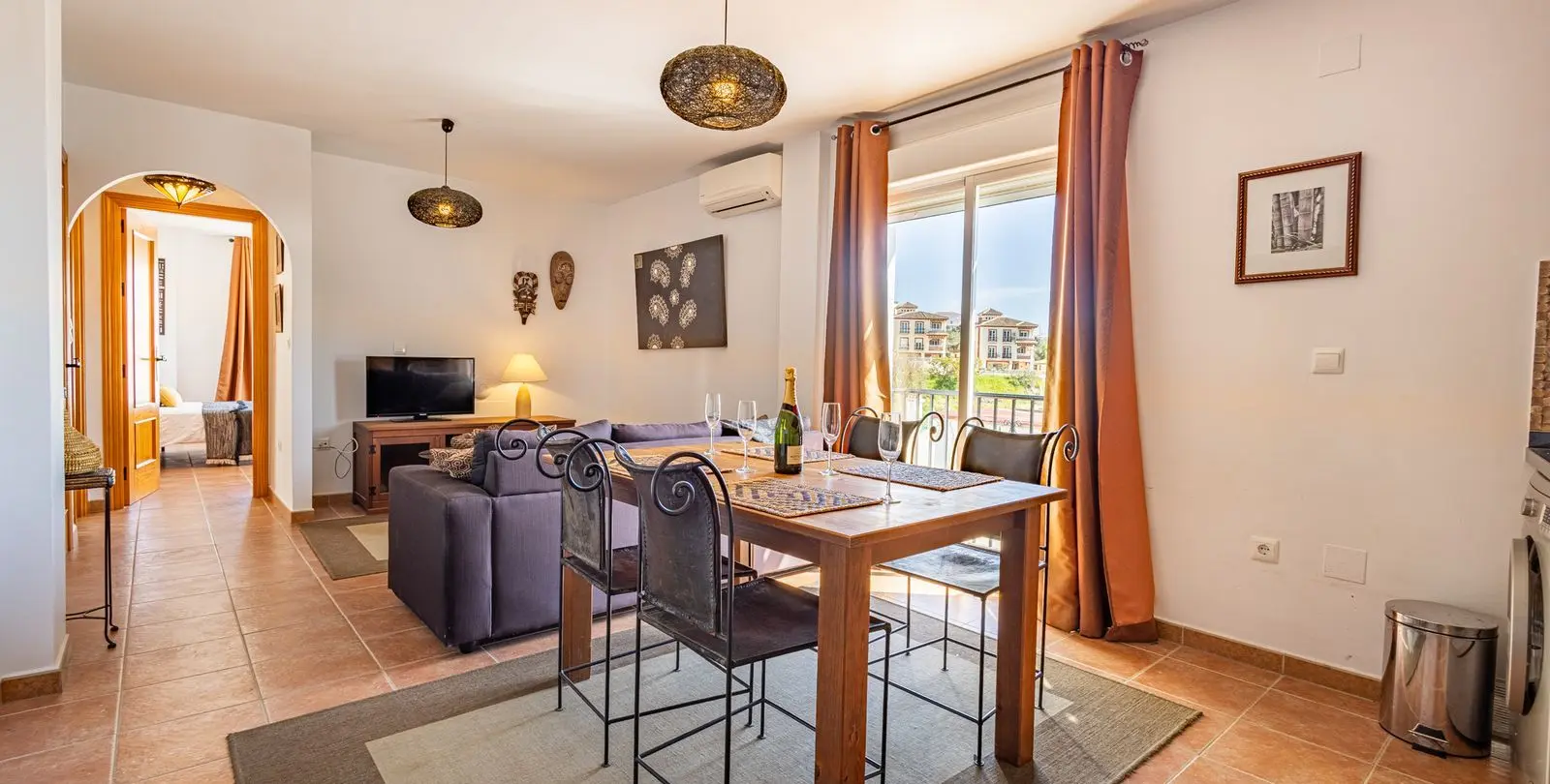 Sale of townhouse in Canillas de Albaida 16