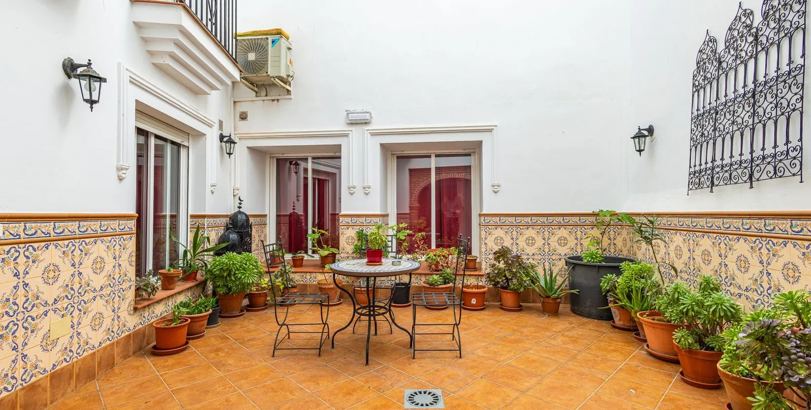 Sale of townhouse in Canillas de Albaida 25