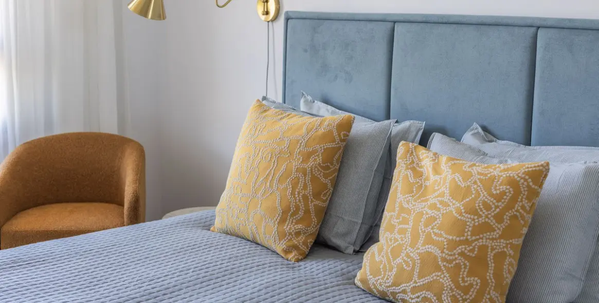 Sale of middle floor apartment in Estepona 13