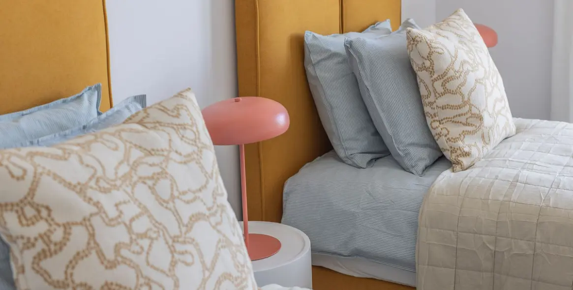 Sale of middle floor apartment in Estepona 15