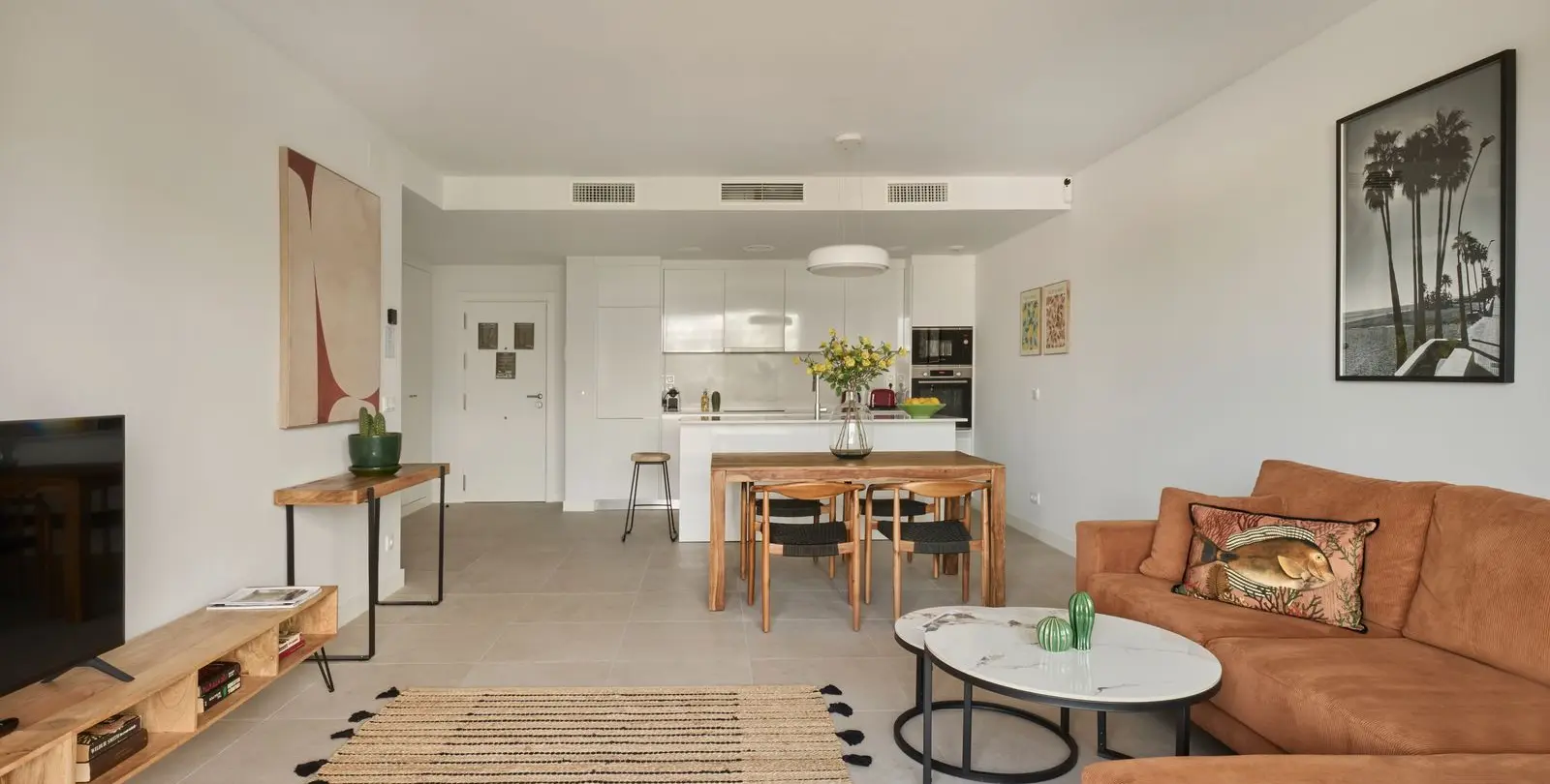 Sale of middle floor apartment in Estepona 7