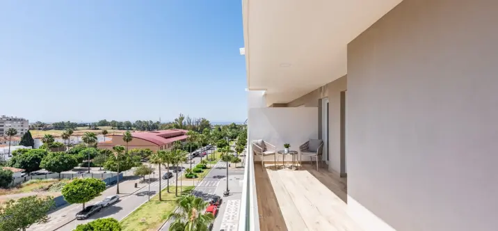 Sale of middle floor apartment in Nueva Andalucía 2