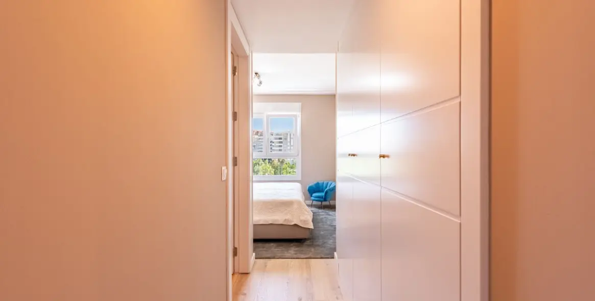 Продажа апартаментов на среднем этаже в Nueva Andalucía 10