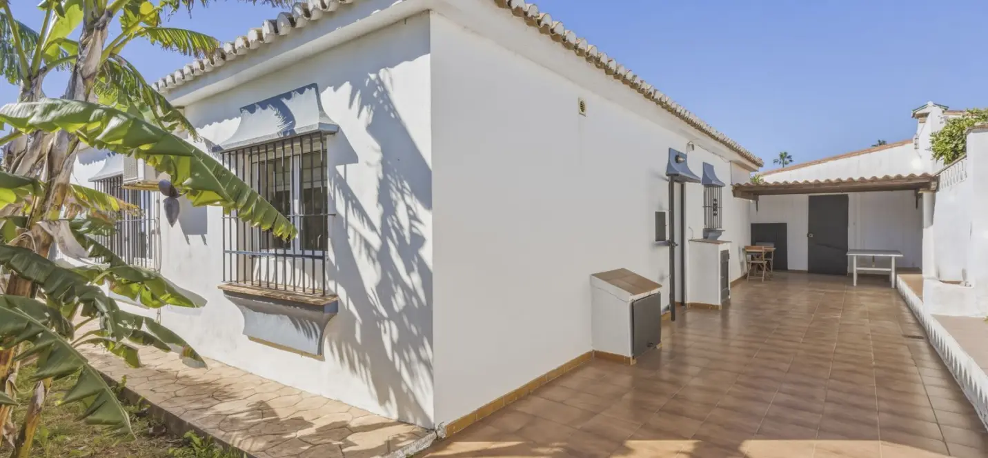 Venta de villa independiente en El Chaparral 0