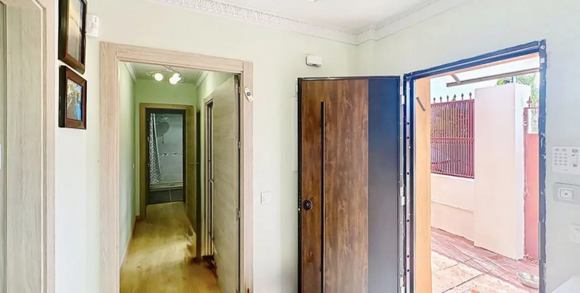 Sale of detached villa in Estepona 49