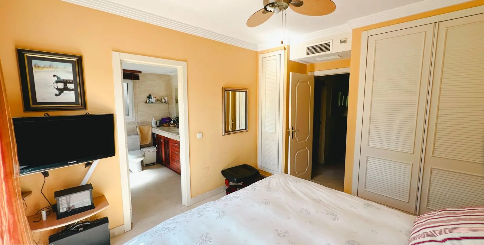Продажа дома на две семьи в Riviera del Sol 17