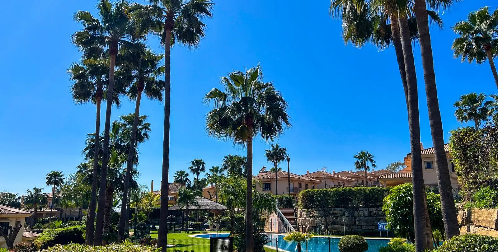 Продажа дома на две семьи в Riviera del Sol 24
