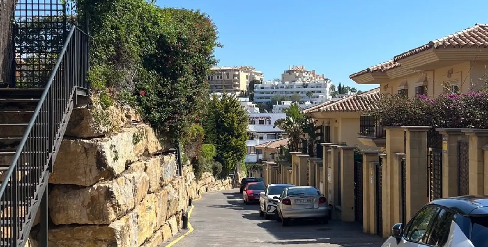 Продажа дома на две семьи в Riviera del Sol 32
