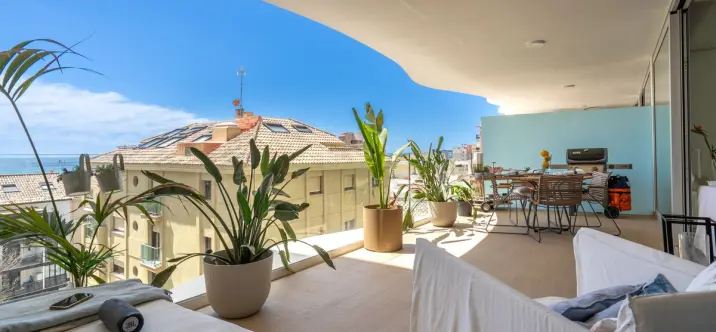 Продажа апартаментов на среднем этаже в Fuengirola 1