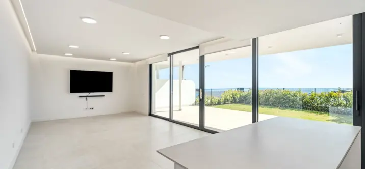 Продажа апартаментов на первом этаже в Fuengirola 1