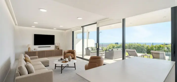 Продажа апартаментов на первом этаже в Fuengirola 2