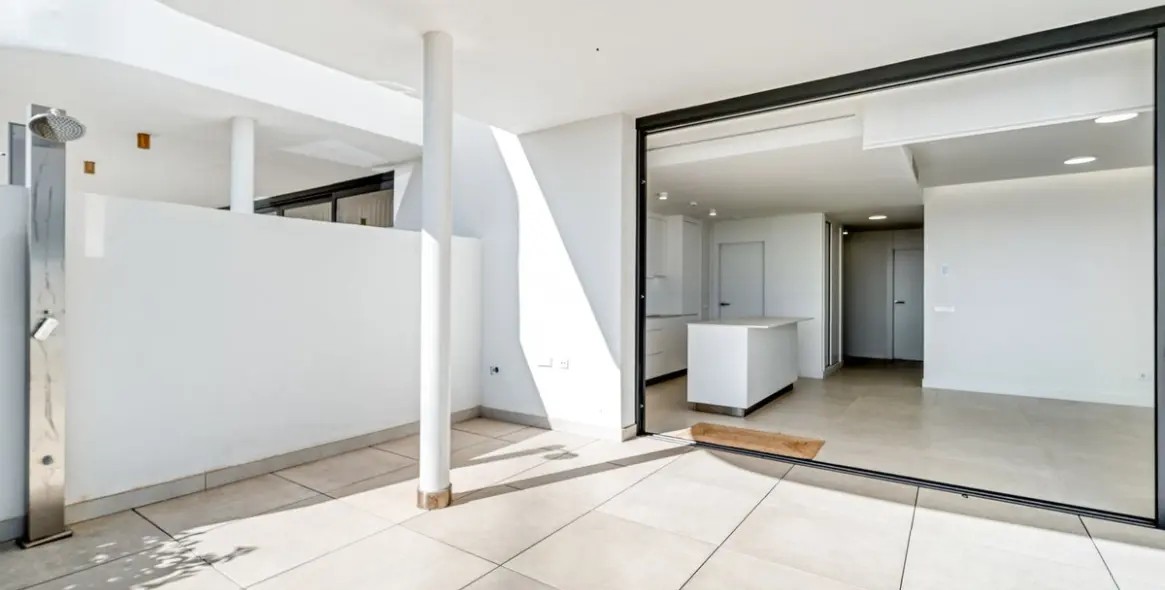 Sale of ground floor apartment in Fuengirola 12