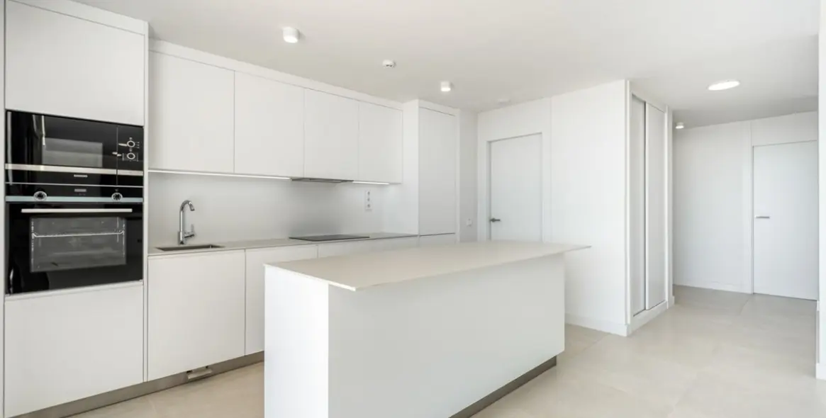 Sale of ground floor apartment in Fuengirola 16