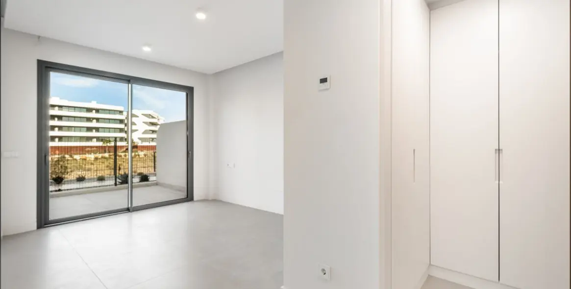 Sale of ground floor apartment in Fuengirola 19