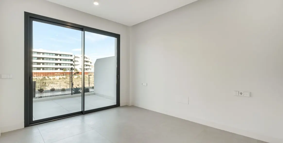 Sale of ground floor apartment in Fuengirola 20