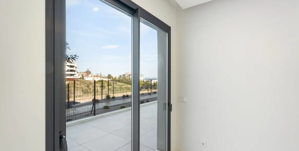 Sale of ground floor apartment in Fuengirola 26