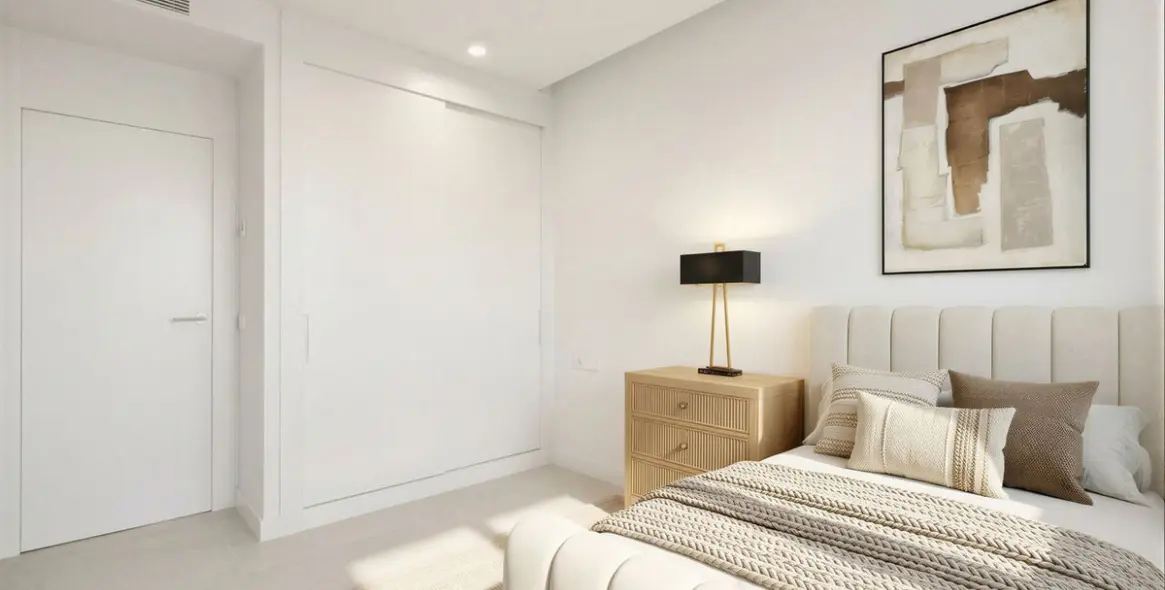 Sale of ground floor apartment in Fuengirola 28