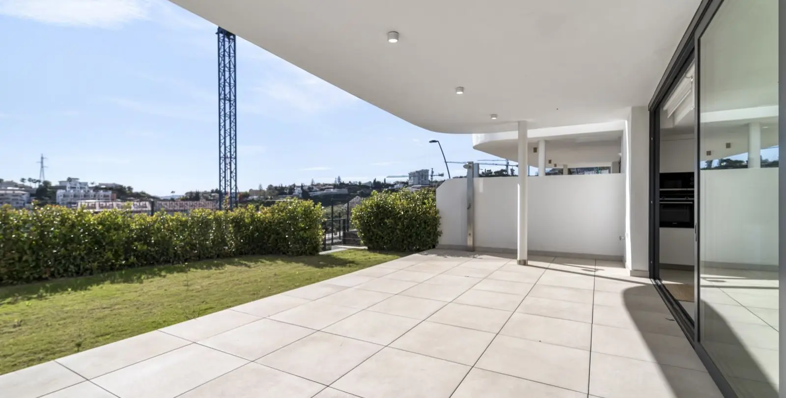 Sale of ground floor apartment in Fuengirola 9